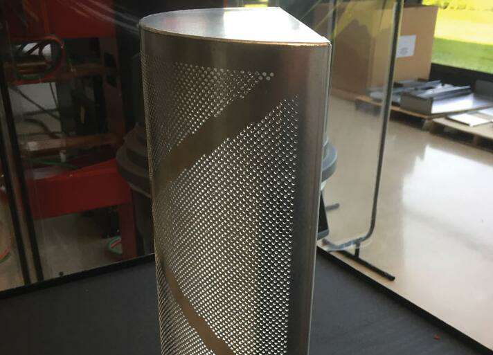 激光焊接技术随着钣金加工行业需求而高速发展-济南乐天社区发展咨询有限公司 激光焊接技术随着钣金加工行业需求而高速发展-济南乐天社区发展咨询有限公司